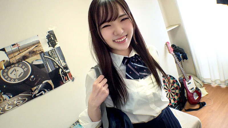 制服JKが部屋にいる