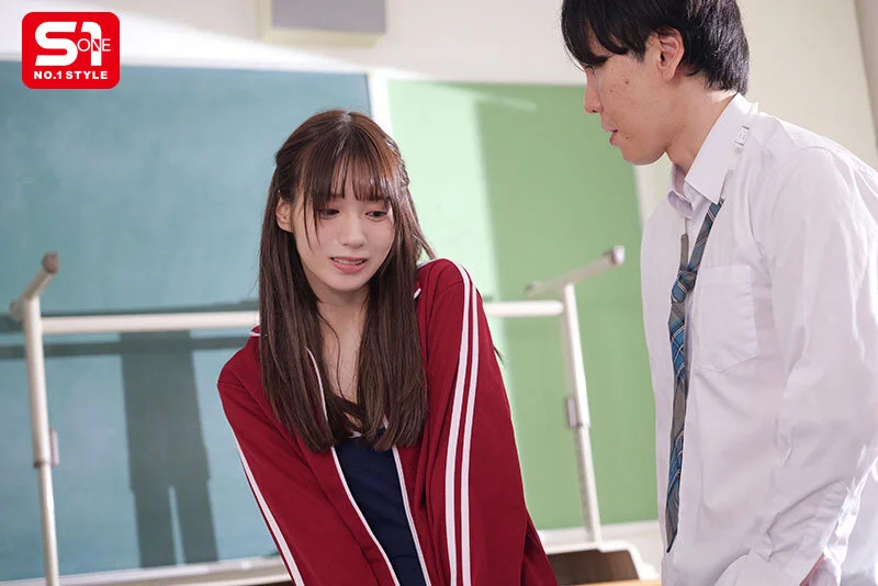 ジャージ姿のJK