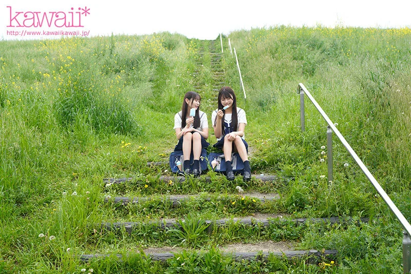 制服JK・静河と北岡果林